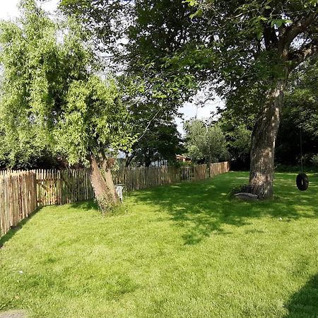 Au Coquelicot : Gite Cosy Pour 8 Pers. Avec Jardin Ath Exterior foto